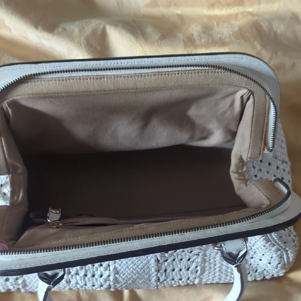 MaxMara Cream Woven Shoulder Bag - Picture 3 of 8